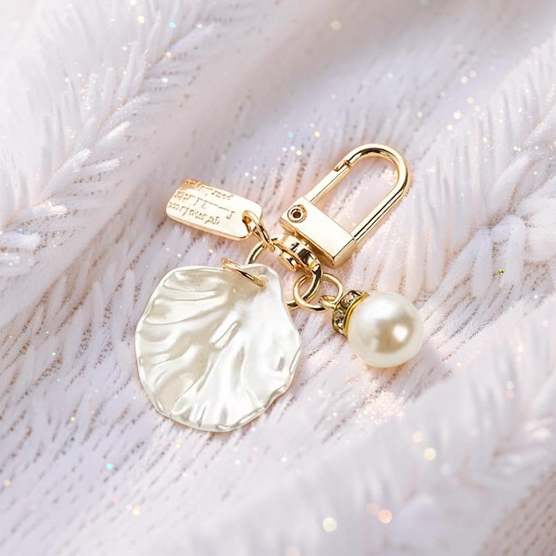 Seashell and Pearl Keyring